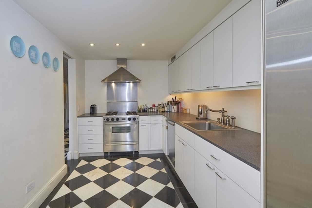 354 Broome St #6I - Photo 3 of 6