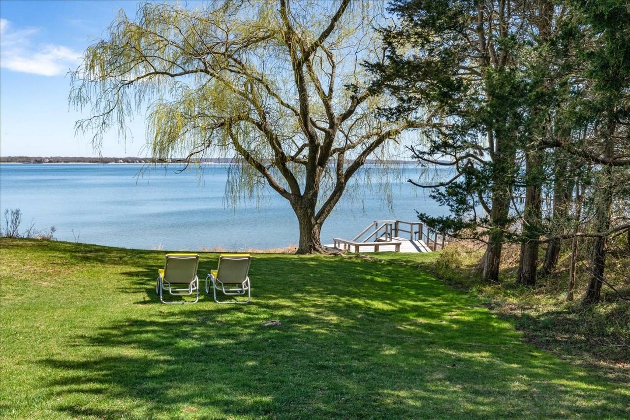 1155 Old Harbor Rd - Photo 5 of 21