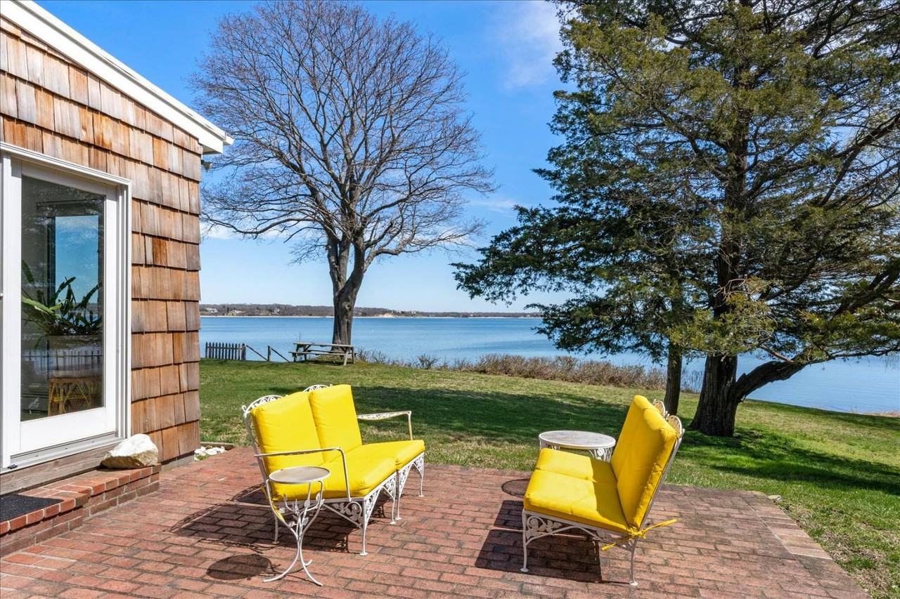 1155 Old Harbor Rd - Photo 7 of 21