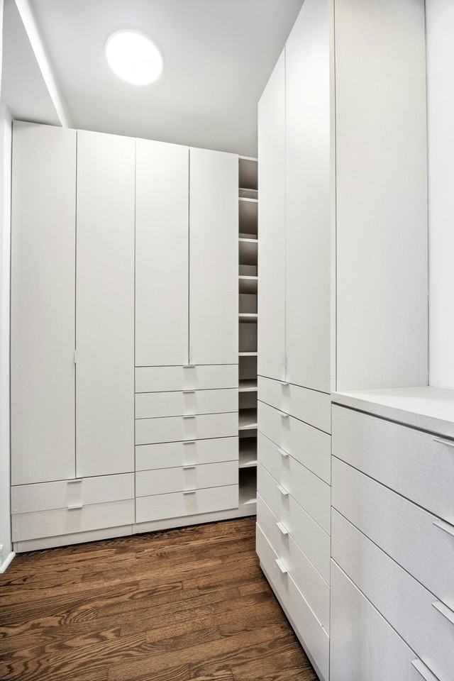 405 W 23rd St #15F - Photo 5 of 25