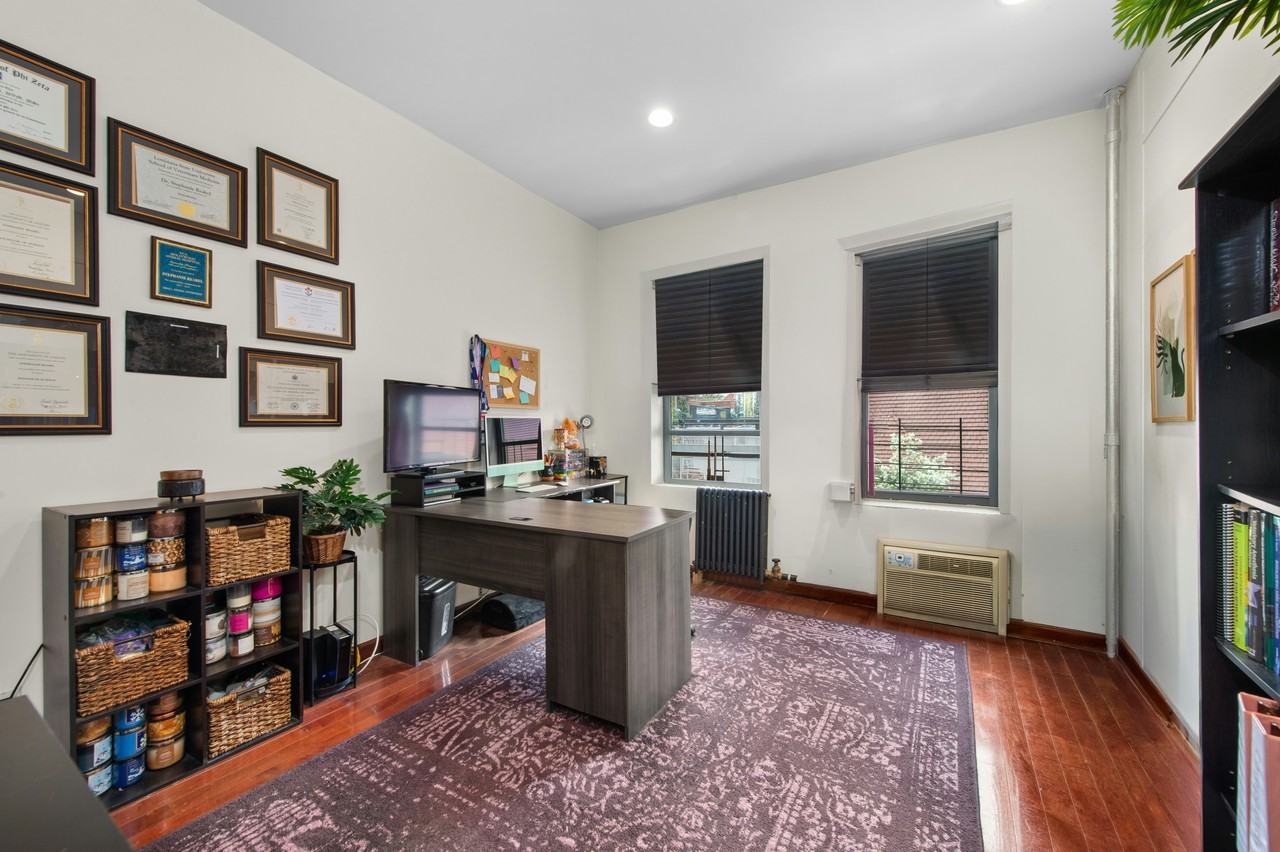 71ST AVENUE/71ST ROAD #301 - Photo 5 of 9