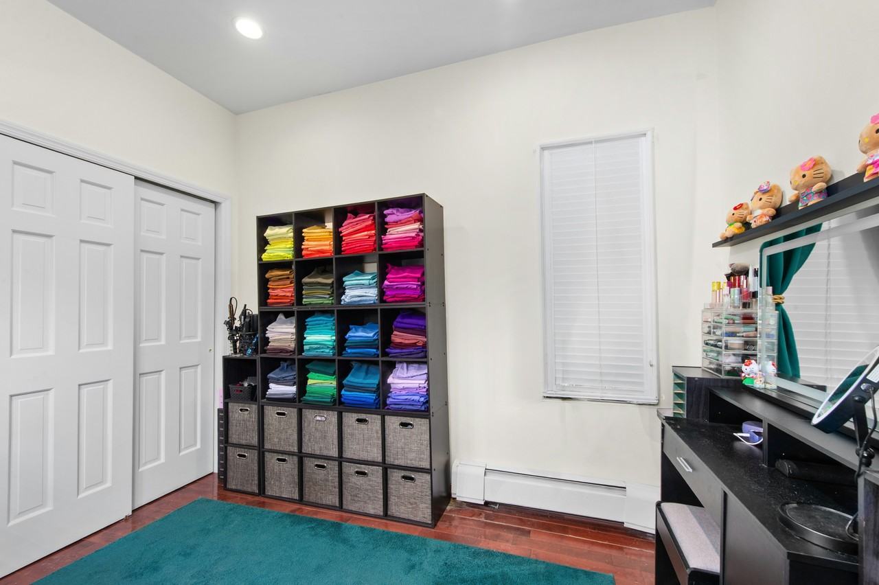 71ST AVENUE/71ST ROAD #301 - Photo 6 of 9