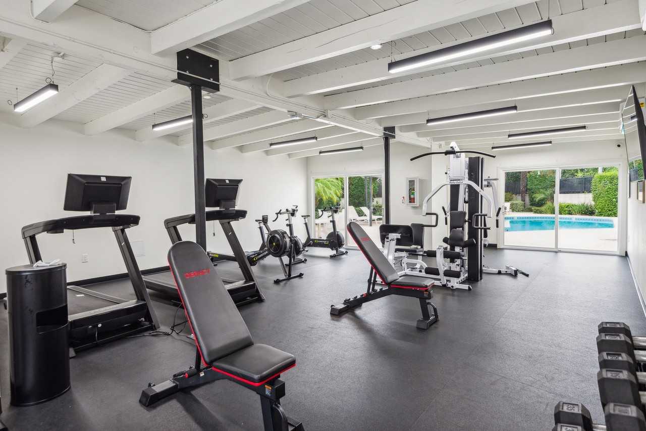 15745 Francisquito Ave #J8 - Photo 5 of 19