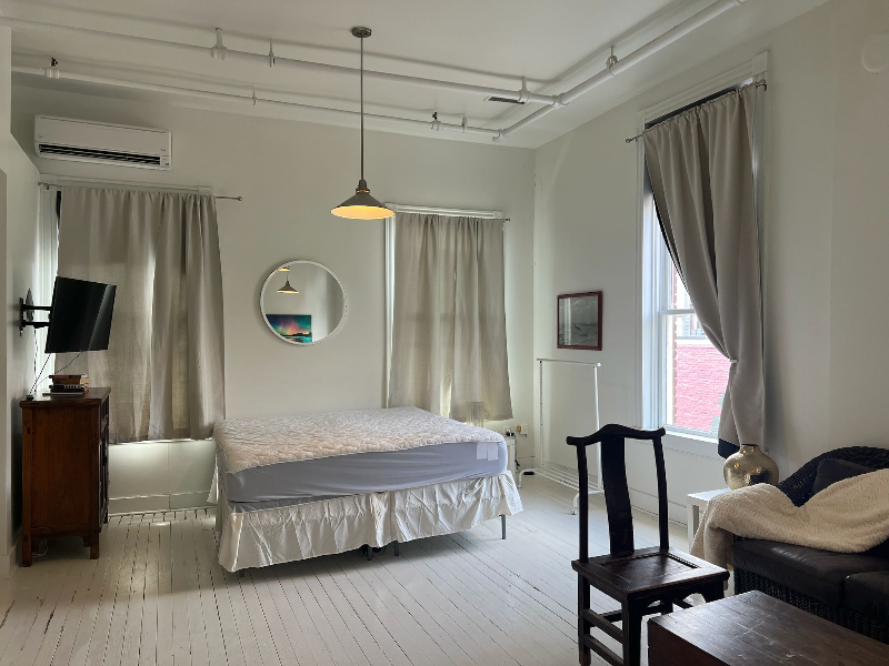 108 2nd St Sw #I - Photo 5 of 18