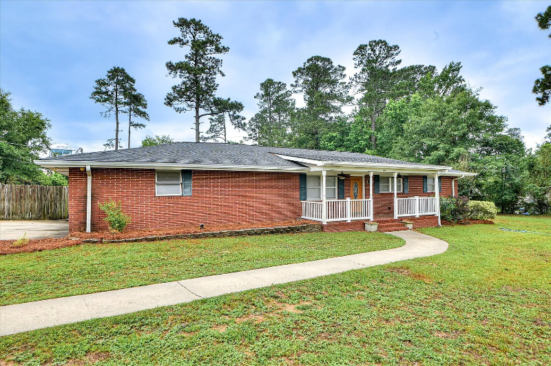 103 Adams Ln - Photo 2 of 20