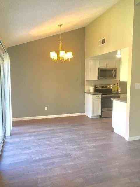 2383 Mirto Ct - Photo 2 of 8