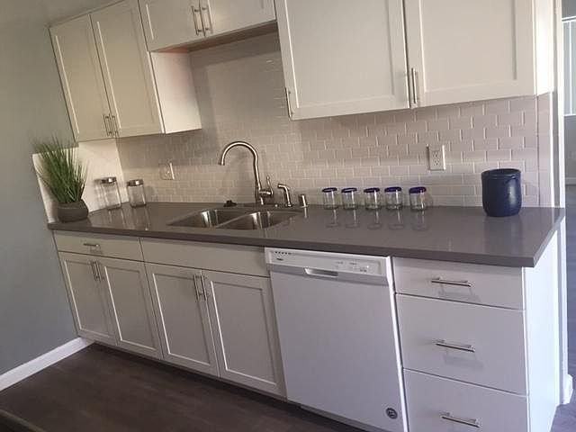 2383 Mirto Ct - Photo 3 of 8