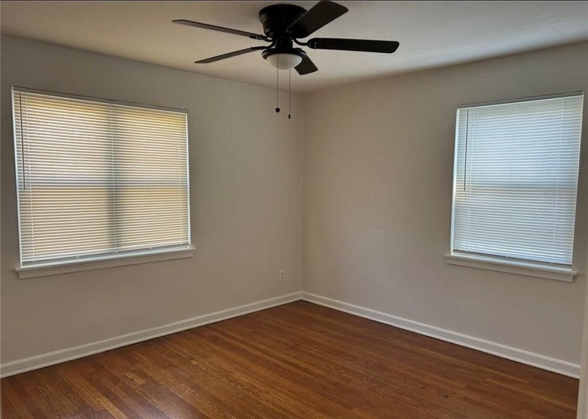 9448 Harold Dr - Photo 7 of 17