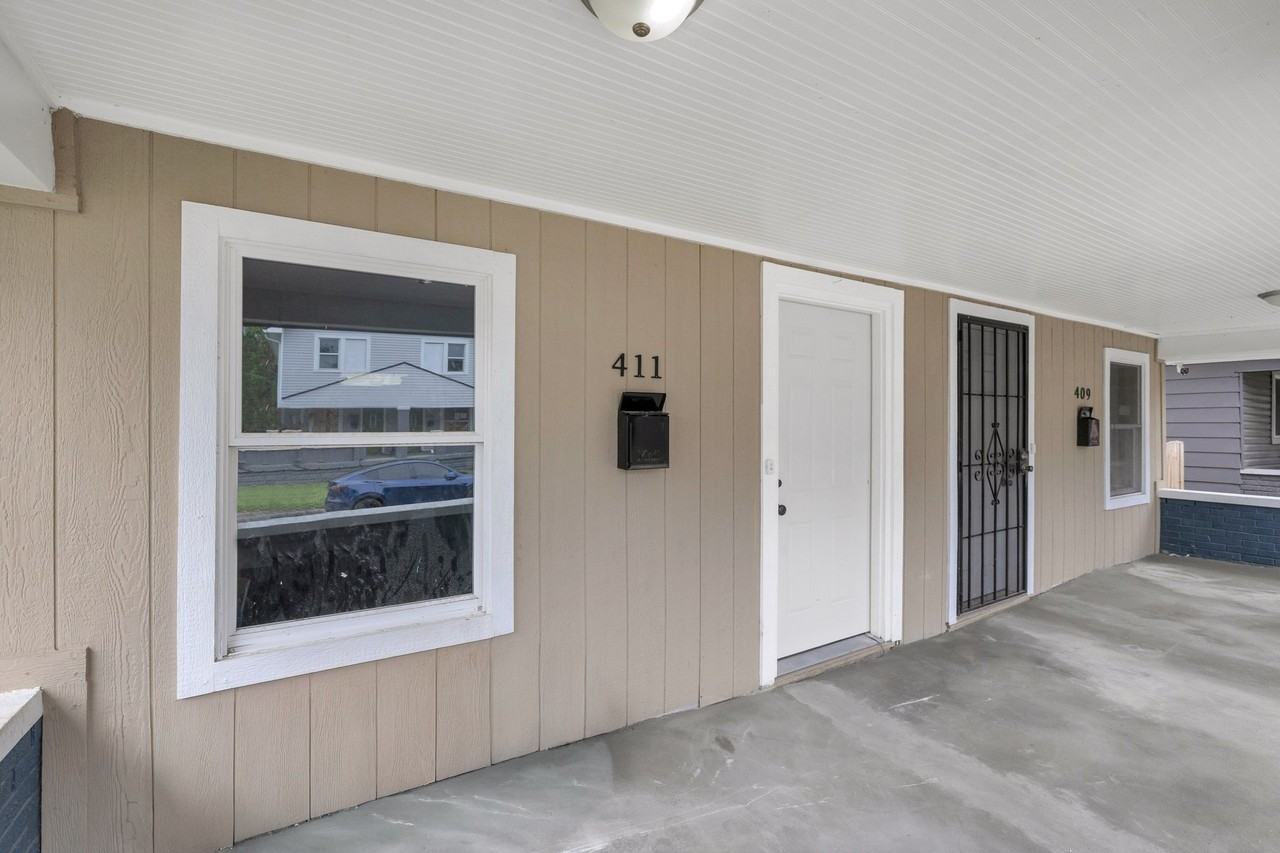 409 N Oakland Ave - Photo 2 of 19