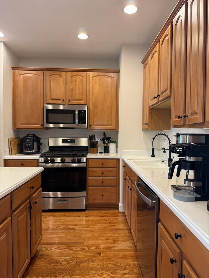 6933 Stanwick Sq - Photo 7 of 21