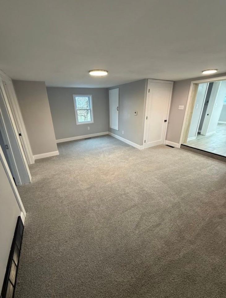 9142 Main St - Photo 7 of 12