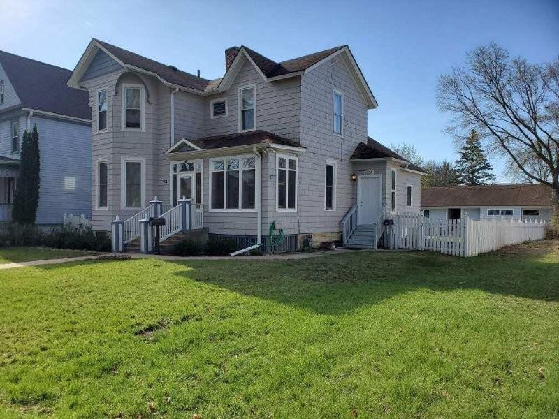1408 Madison St #1406