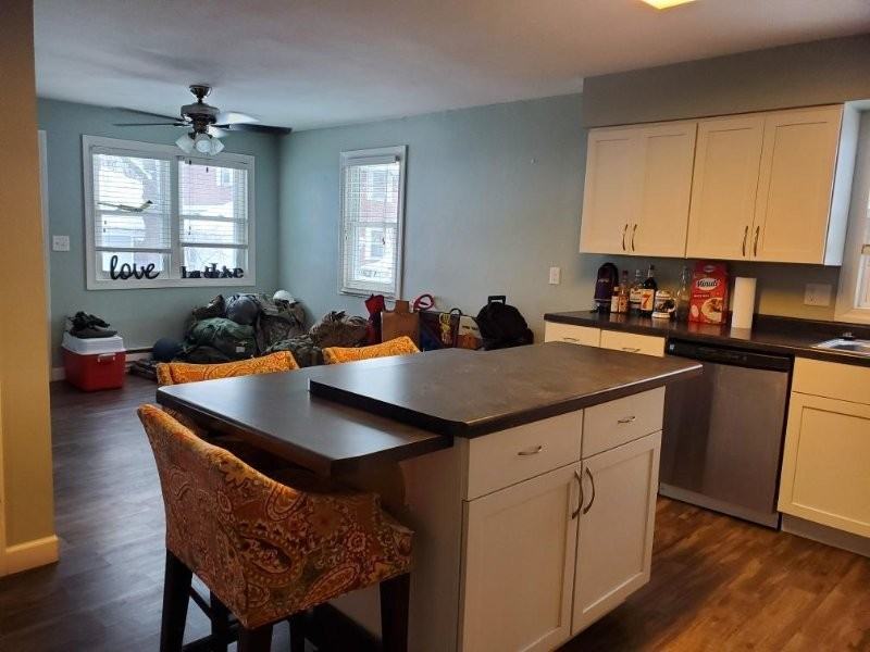 1408 Madison St #1406 - Photo 2 of 8