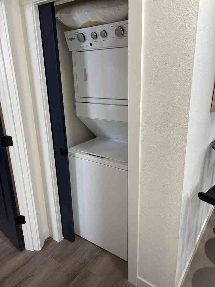 18 Pine Dr #BS - Photo 6 of 8