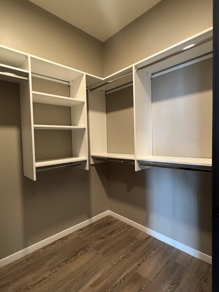 932 W Washington Blvd - Photo 6 of 16