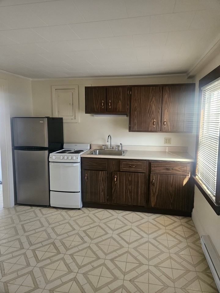 522 Ocean Blvd #21 - Photo 6 of 12