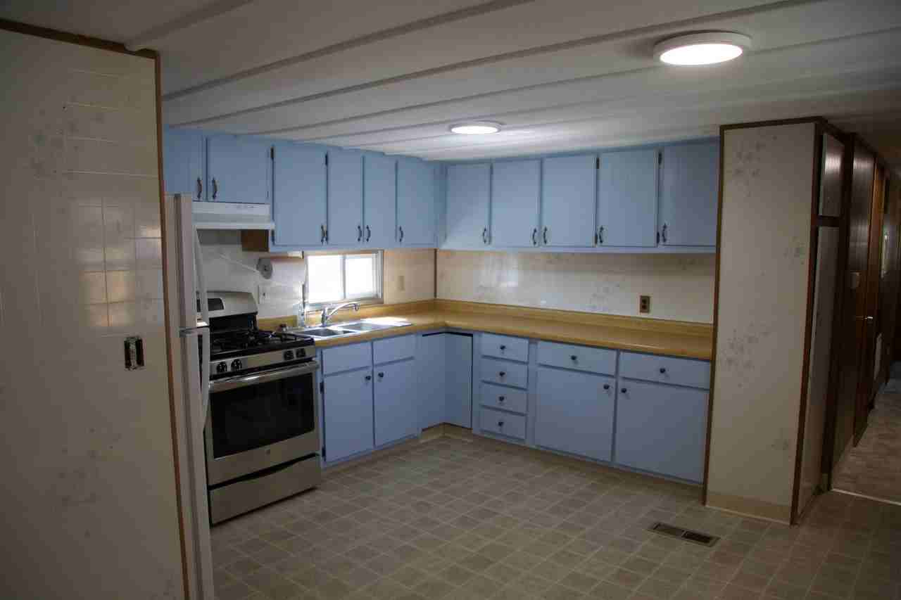 2713 1/2 Dodge Ave - Photo 3 of 12