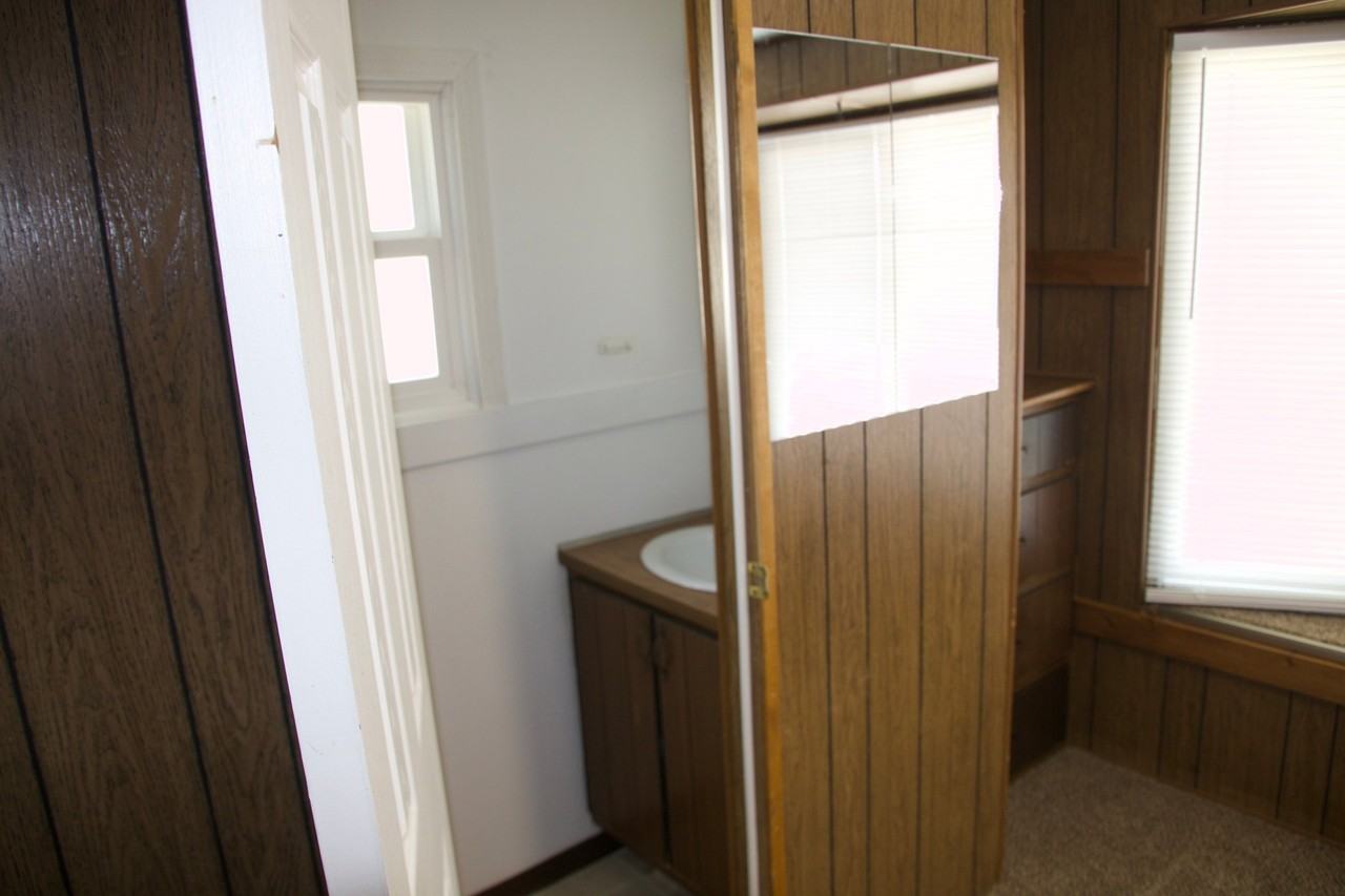 2713 1/2 Dodge Ave - Photo 7 of 12