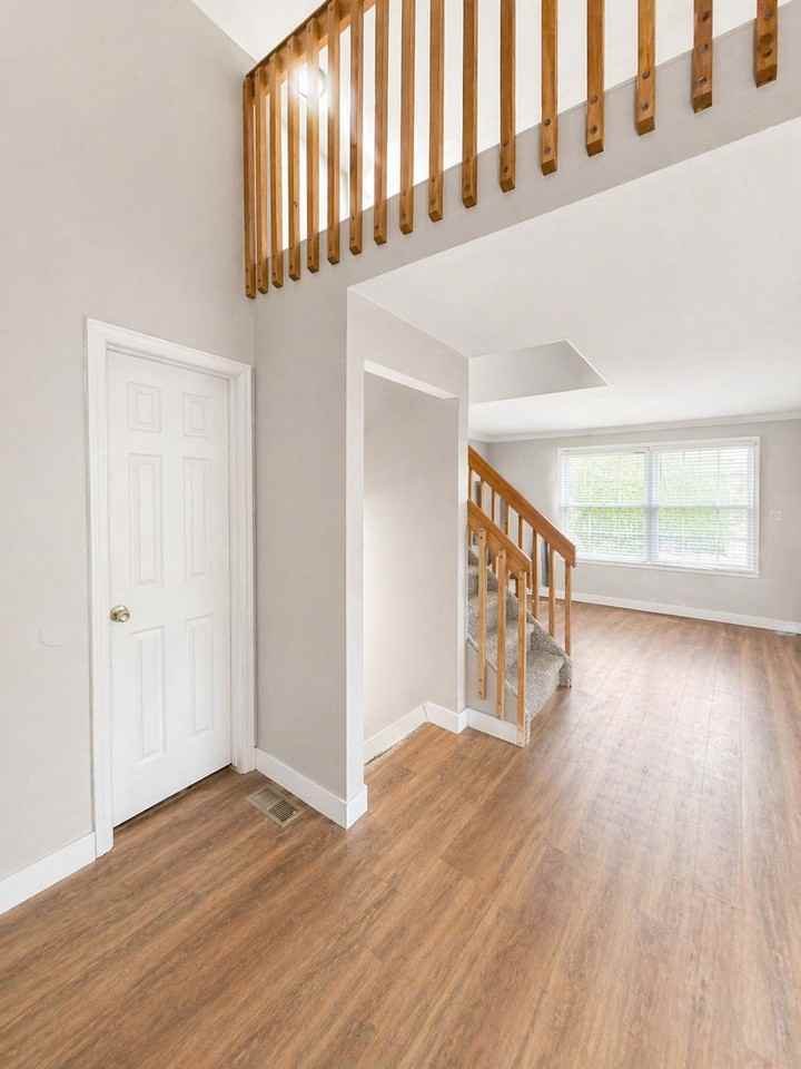 11609 River Run Cir - Photo 5 of 20