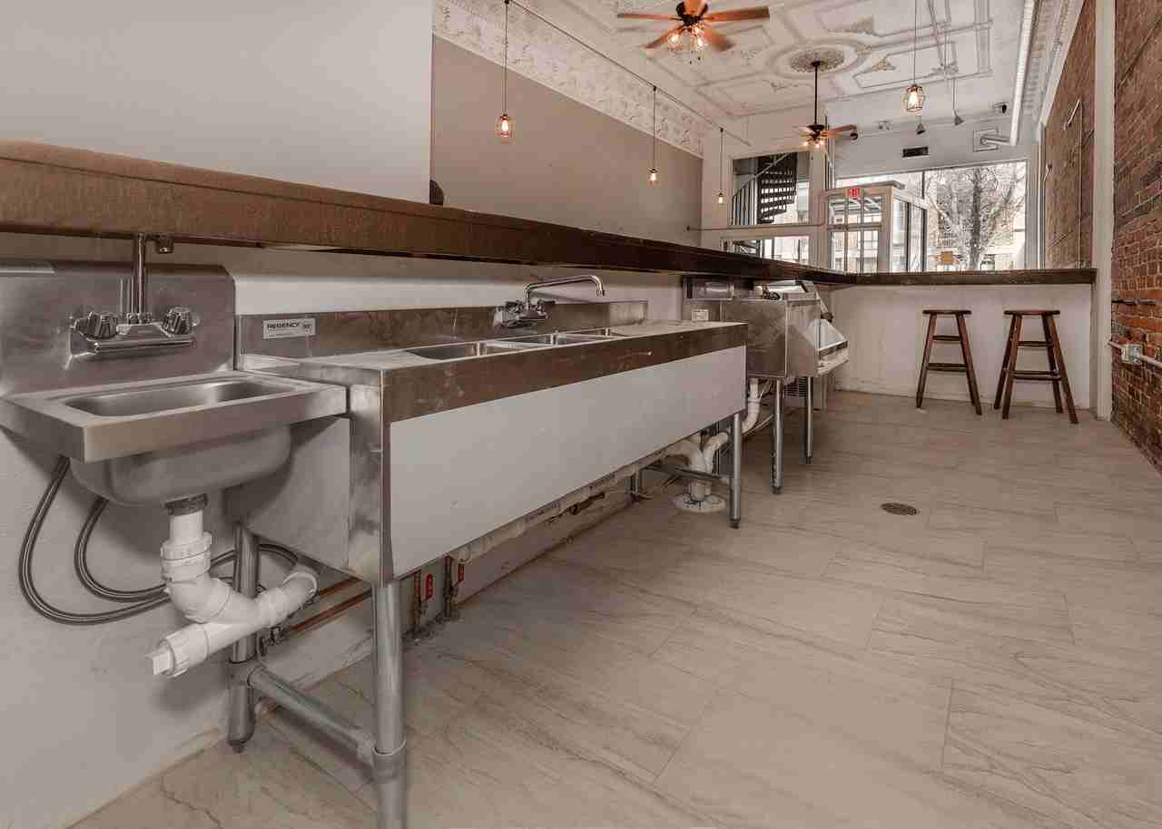 1606 2nd Ave #1 - Photo 7 of 20