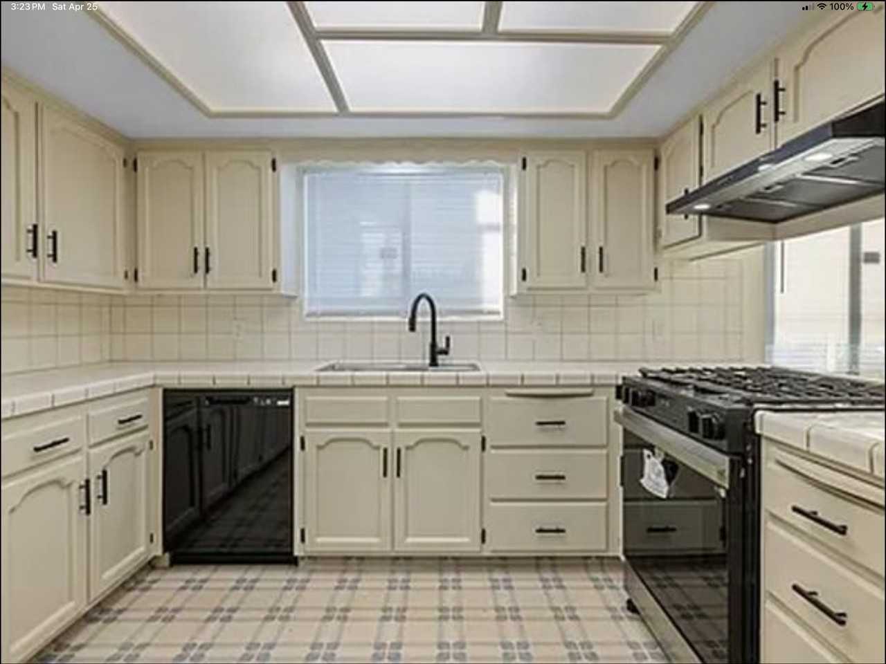 2342 S Sowell St - Photo 2 of 5