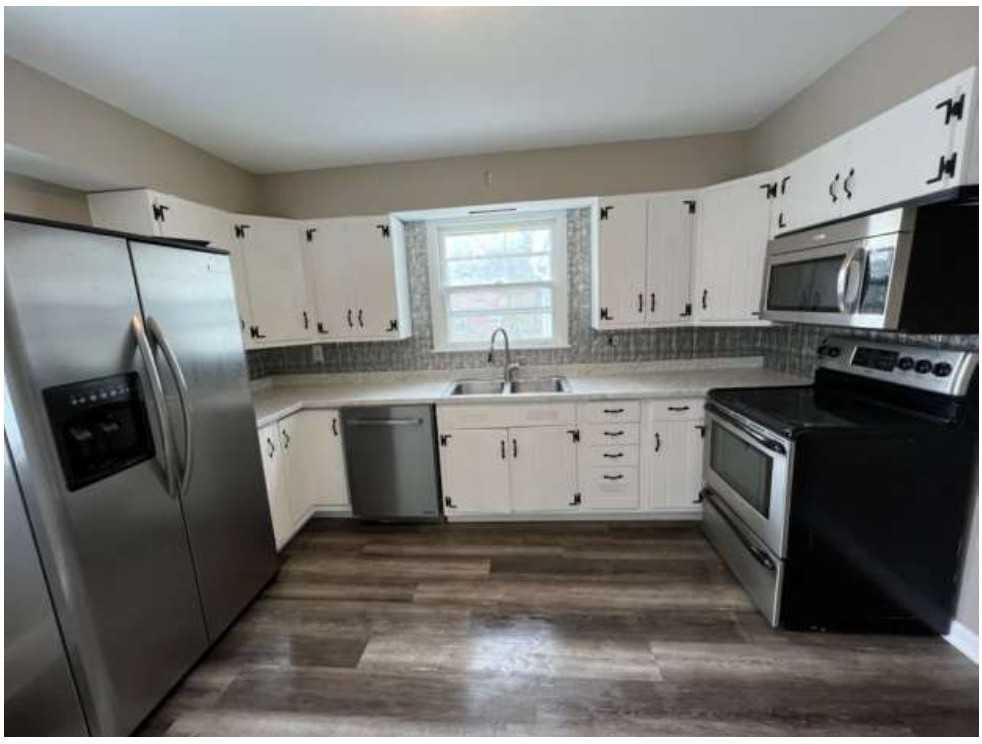 401 Hyde Park Dr - Photo 4 of 13