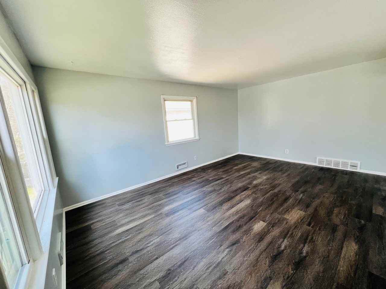 5856 N 63rd St - Photo 5 of 12