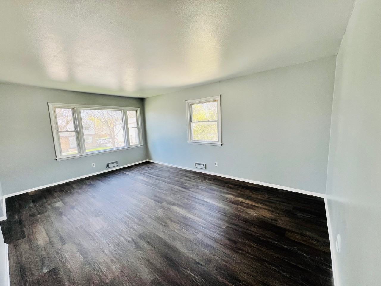 5856 N 63rd St - Photo 6 of 12