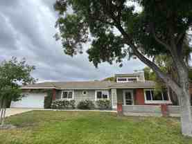 417 E Miramar Ave - Photo 1 of 1