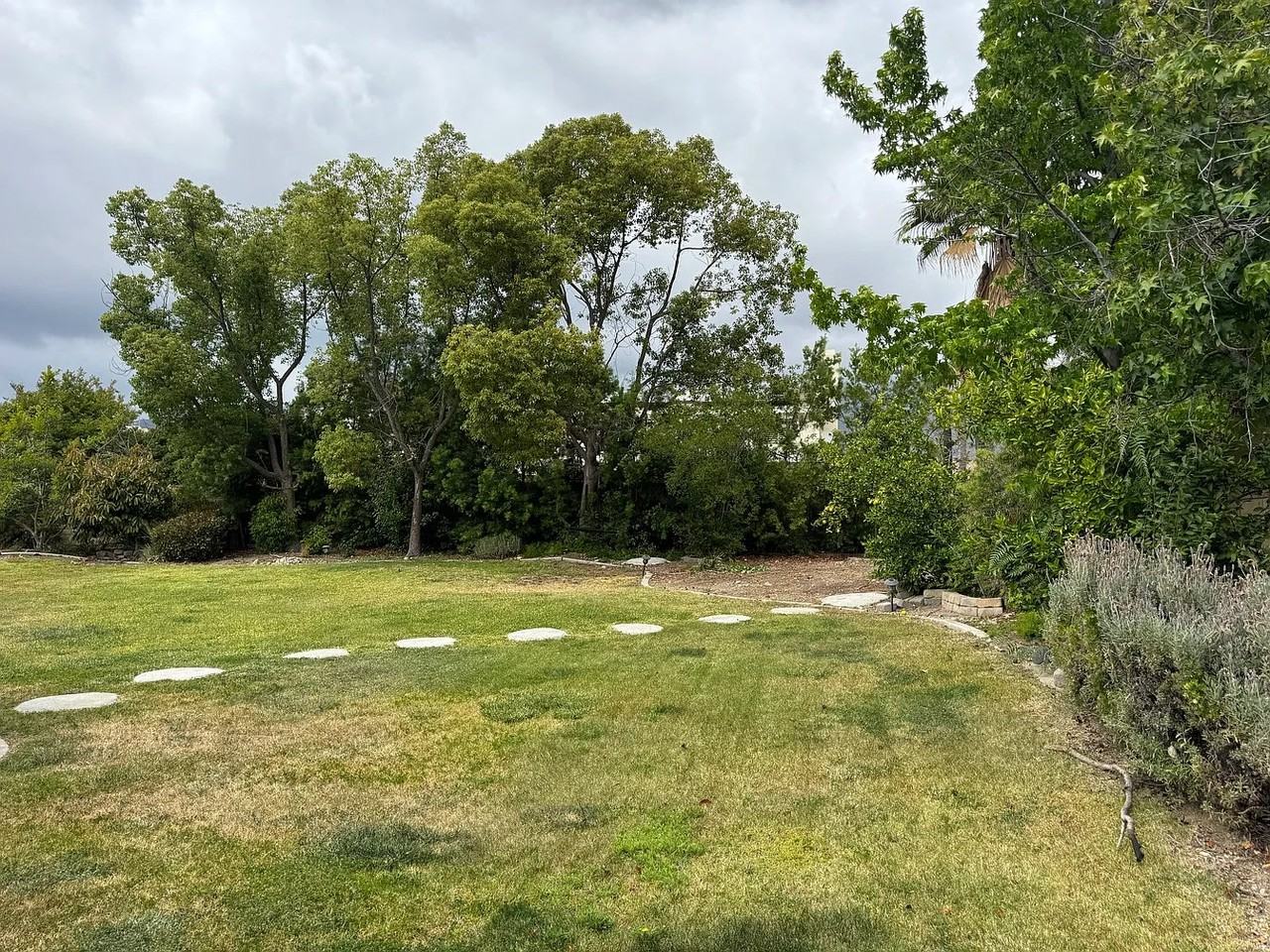 417 E Miramar Ave - Photo 7 of 20