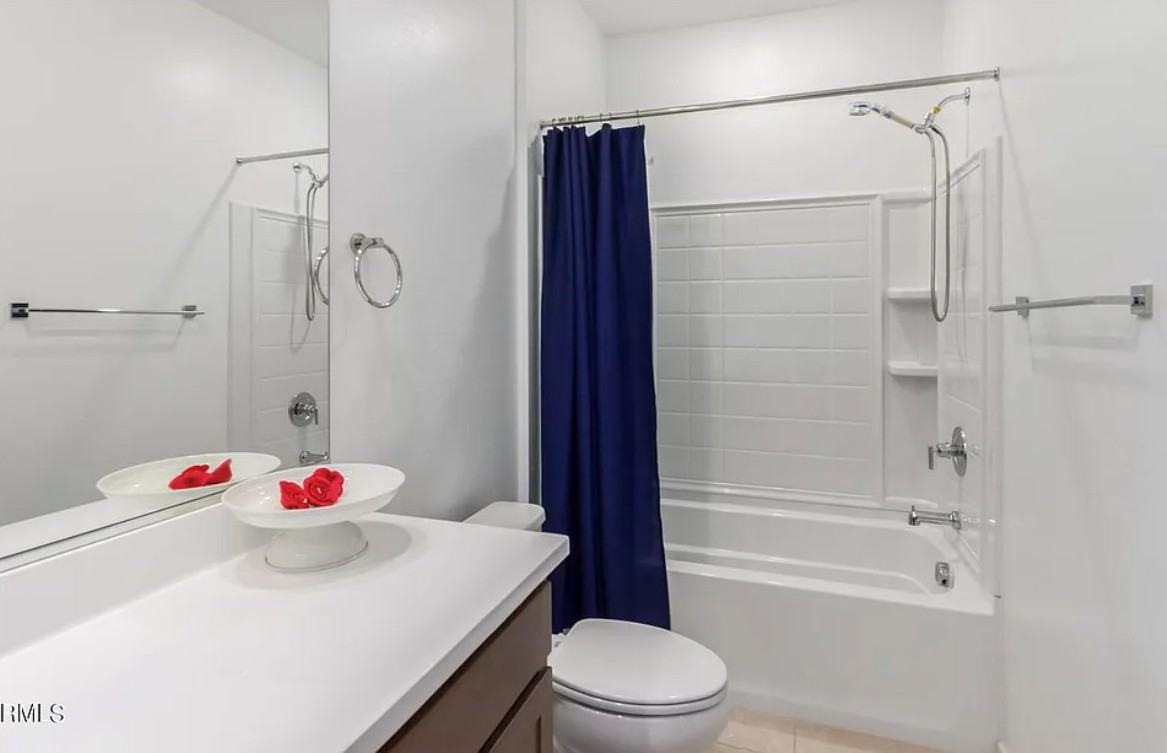 1111 W Diamondback Dr - Photo 2 of 16