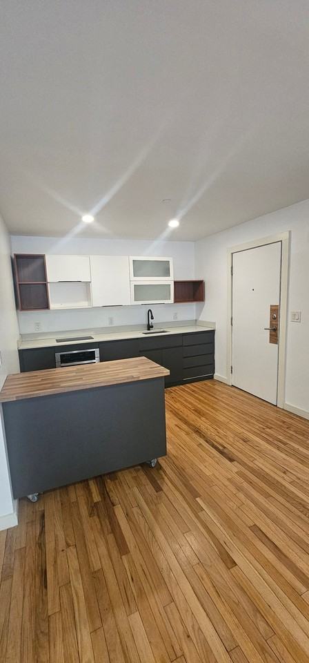 35 Springside Ave #1B - Photo 2 of 18