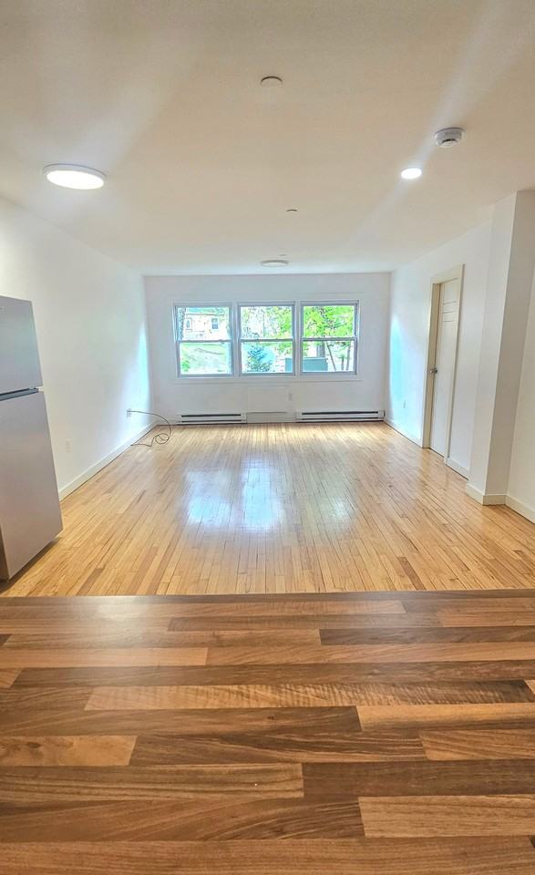 35 Springside Ave #1B - Photo 3 of 18