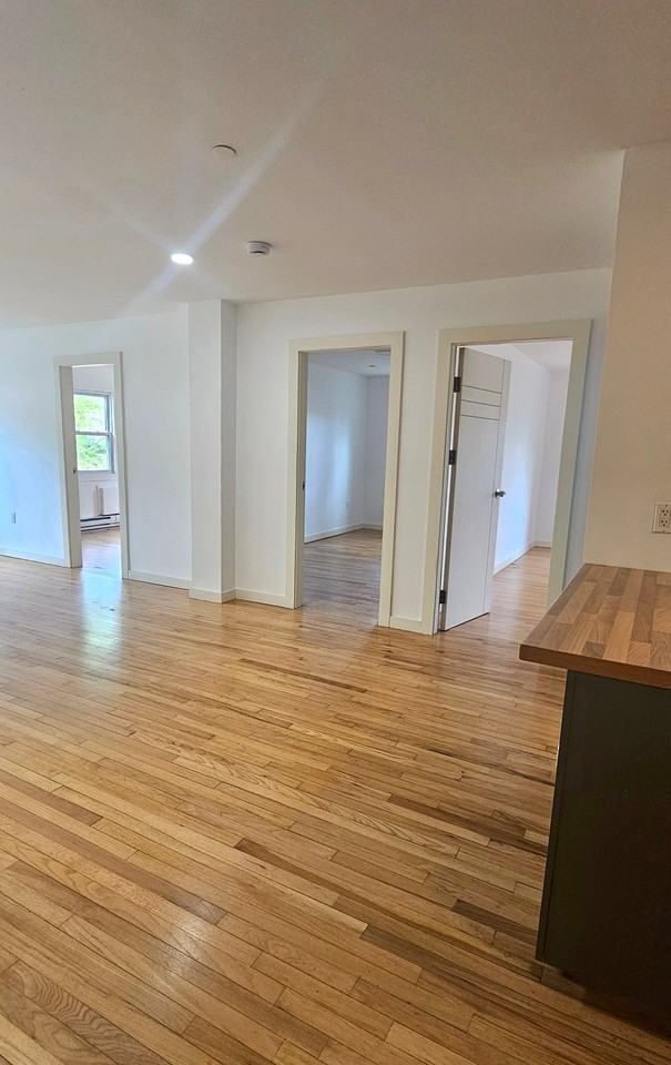 35 Springside Ave #1B - Photo 6 of 18