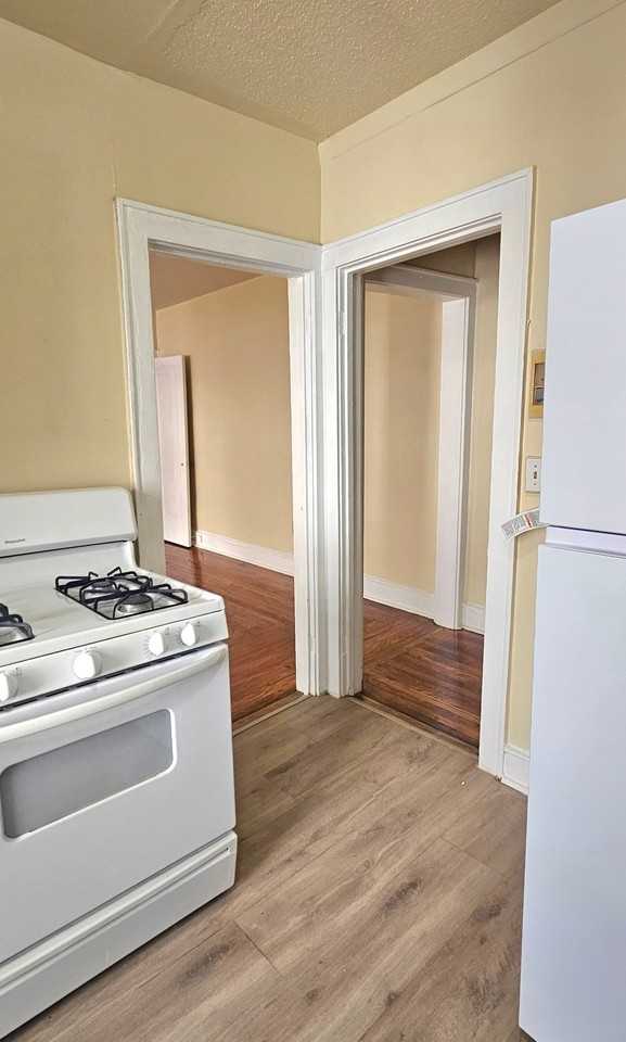 1499 Ella T Grasso Blvd #B5 - Photo 5 of 7