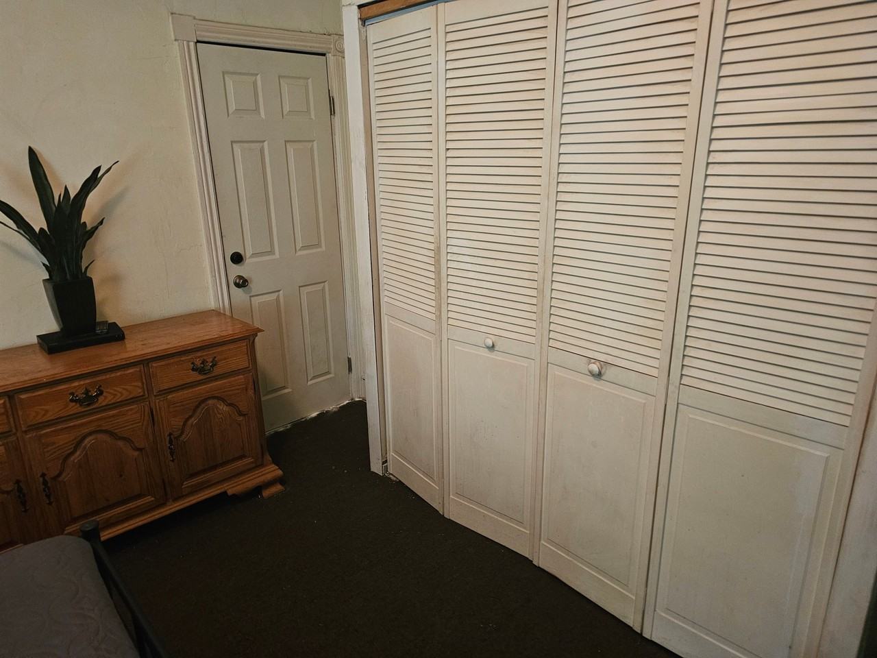 4900 Aspen St #A - Photo 3 of 4