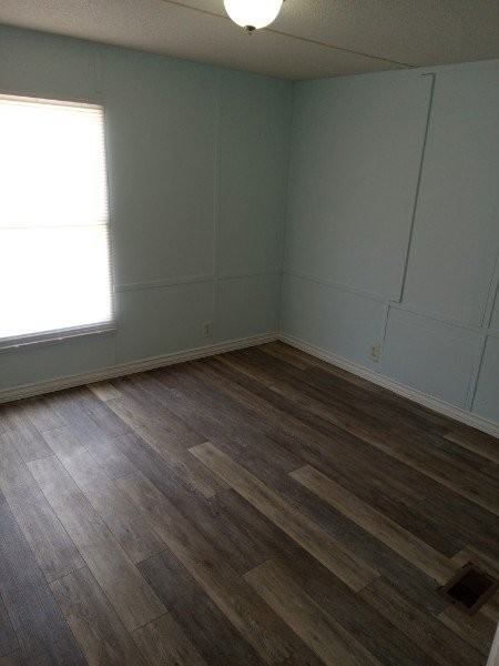 131 Hurricane Ln - Photo 3 of 9
