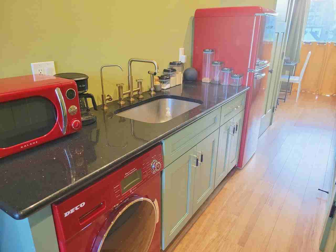 1852 N Marshall St - Photo 3 of 20