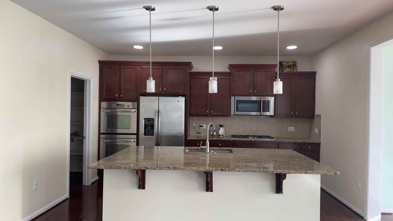 24854 Myers Glen Pl #NA - Photo 5 of 17