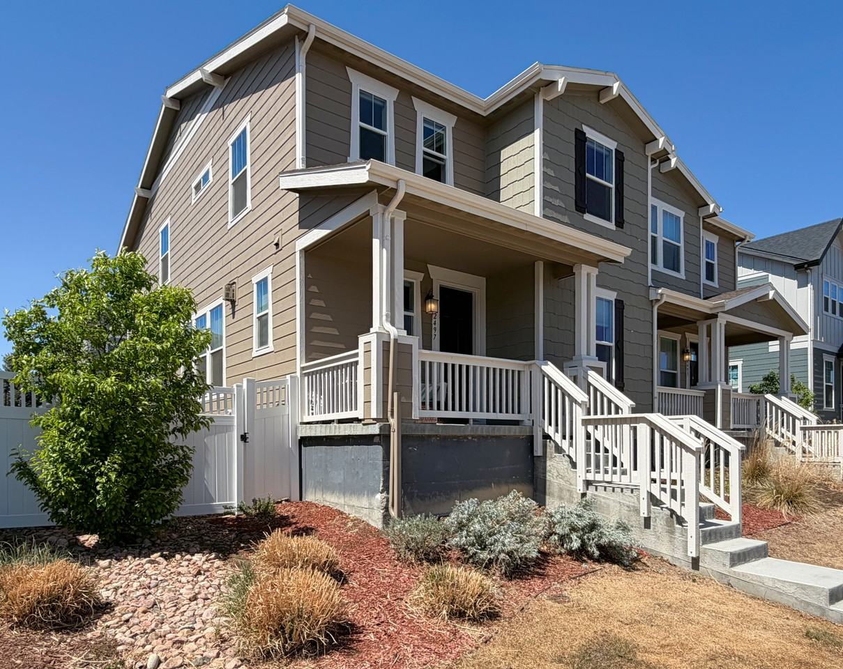 2497 Winding Dr #1 - Photo 2 of 35