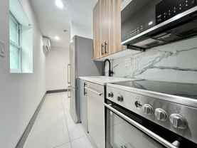 1614 Harrison St #12 - Photo 1 of 1