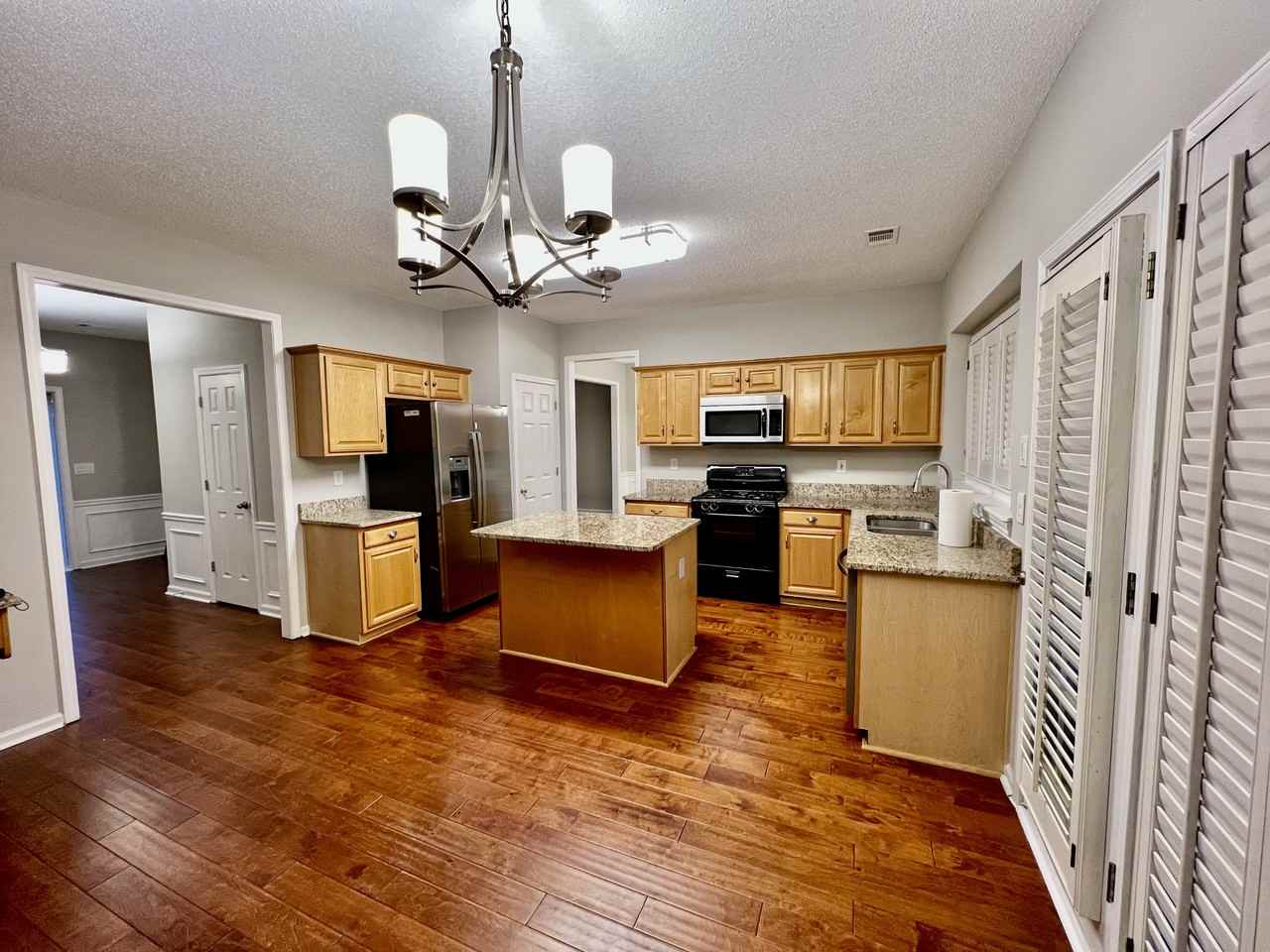 6300 Barwick Ln #NA - Photo 3 of 15