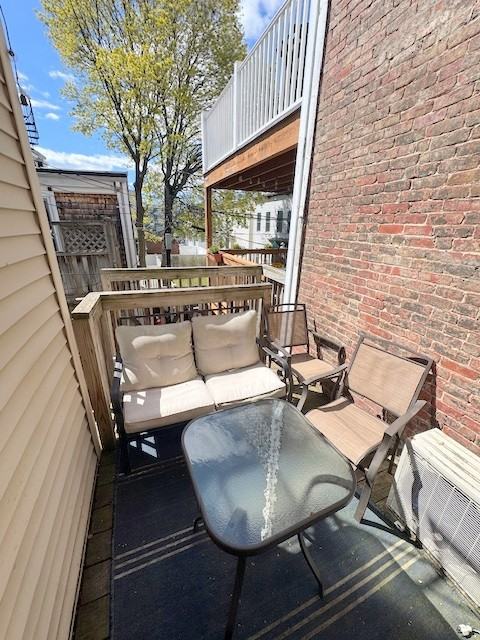 137 M St #2 - Photo 5 of 15