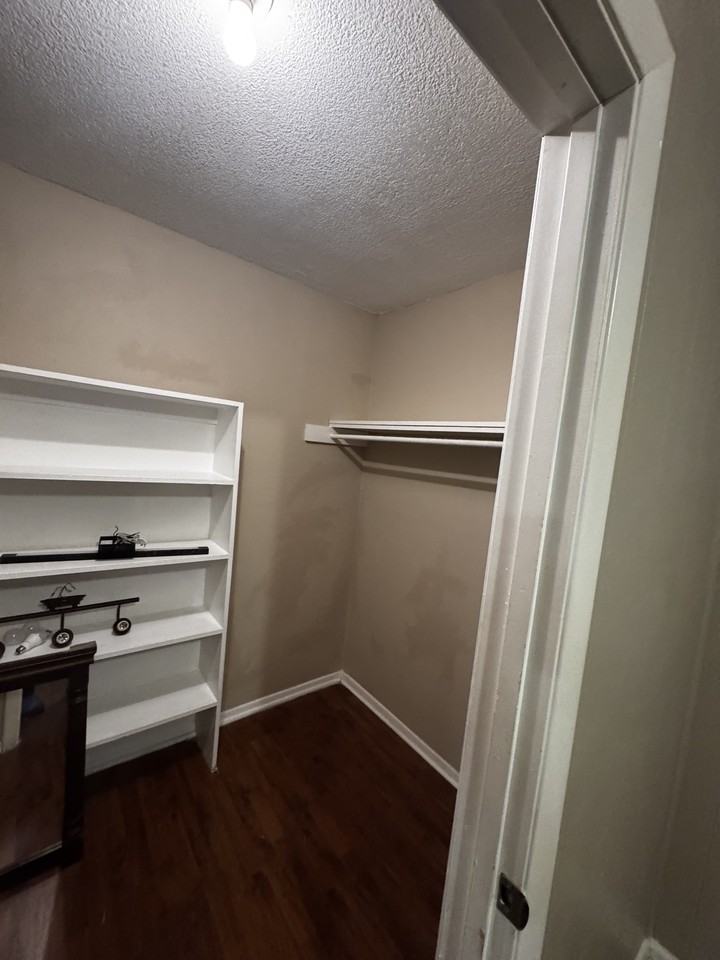 7600 Bridges Ave #NA - Photo 4 of 15