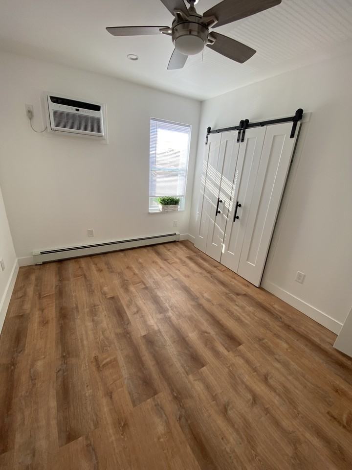 310 W Price St #D - Photo 6 of 7