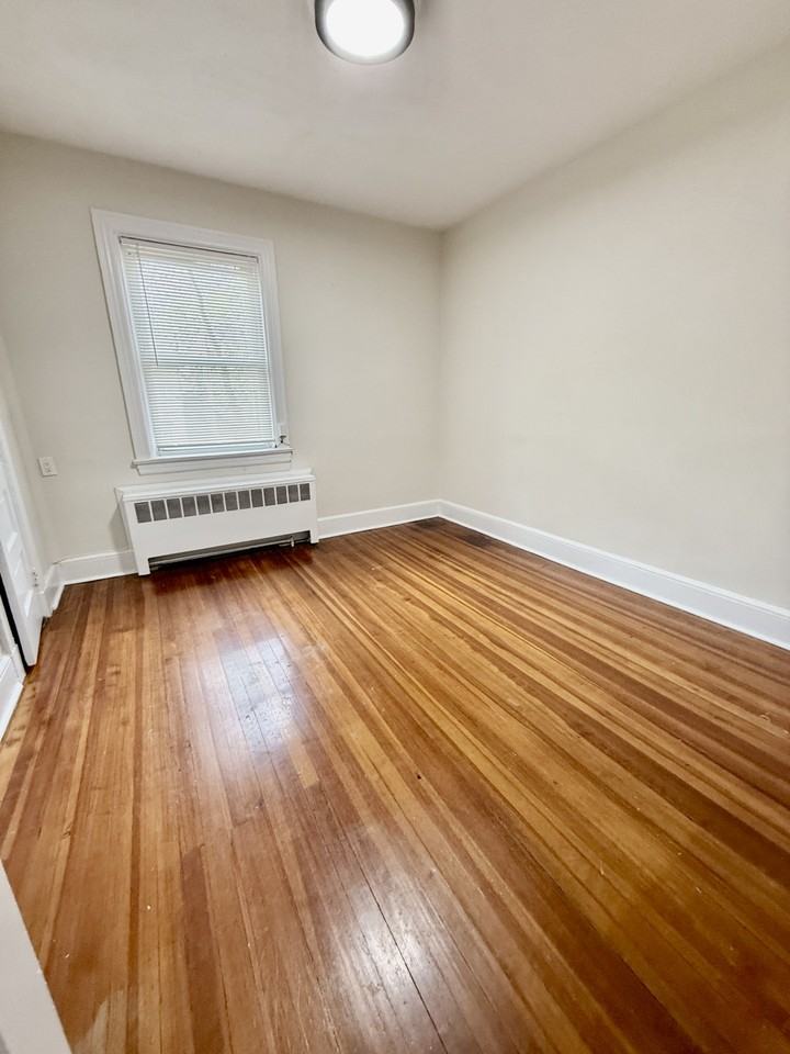 Wallace St & Maynard St #1 - Photo 7 of 10