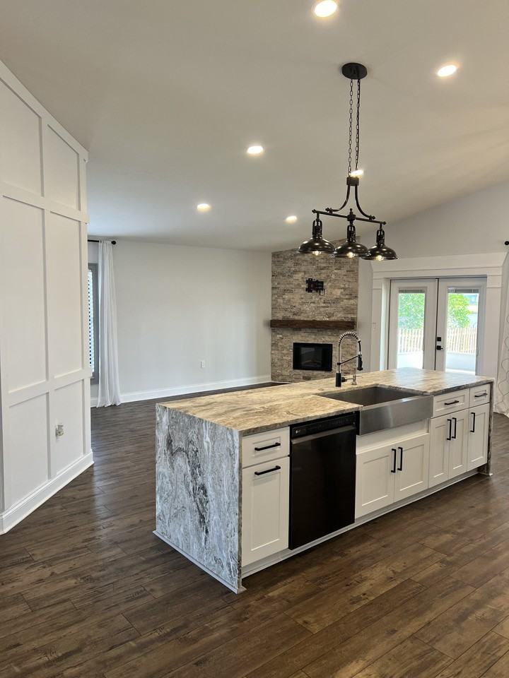 1618 Compton St #NA - Photo 5 of 38