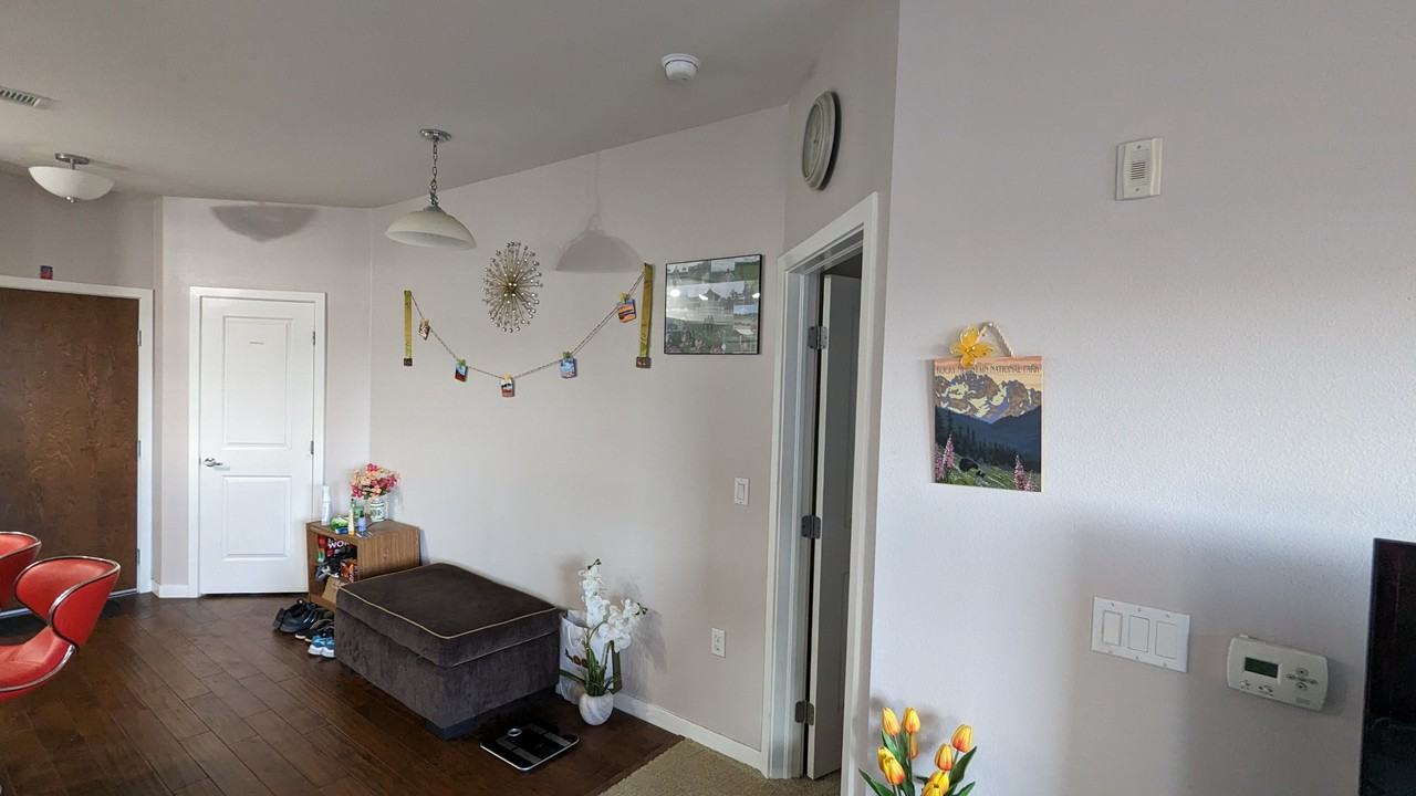 13598 Via Varra #121 - Photo 7 of 10