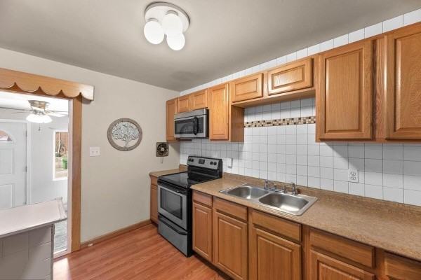 670 Queensgate Rd #NA - Photo 5 of 25