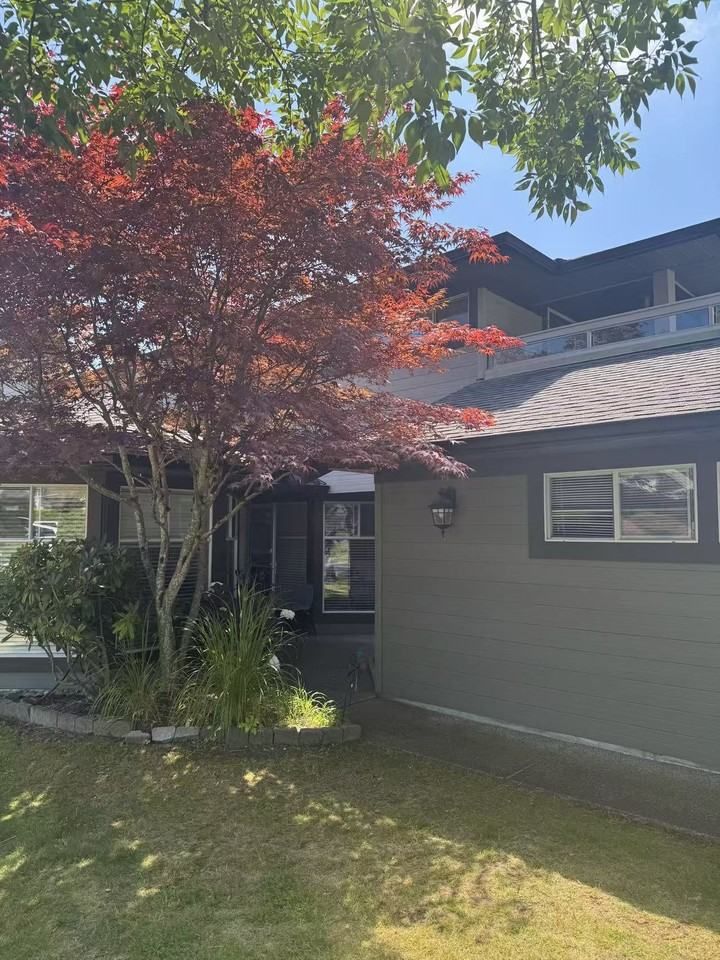 16080 82 Avenue - Photo 3 of 14